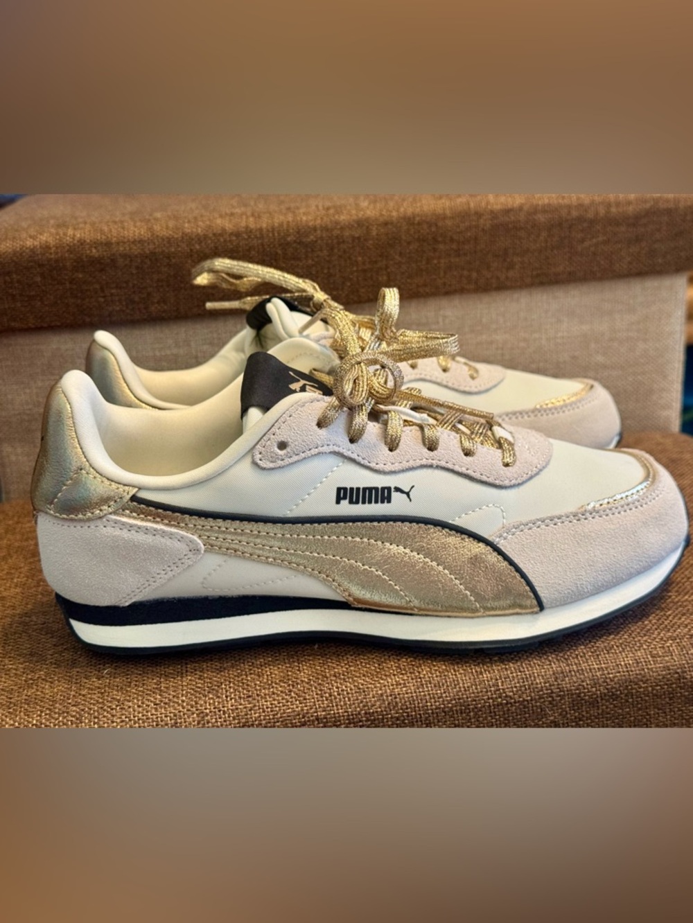 Puma ST Miler Rose Metallic Sneakers ✨ Women’s Size 7.5 | New With Tags & Box - Picture 4 of 15